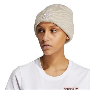 Adidas Originals Trefoil Beanie Alumina Heather/White Womens NWT